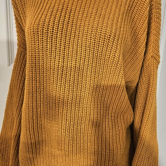 Chunky ribbed crew neck sweater - Picture 3 of 7